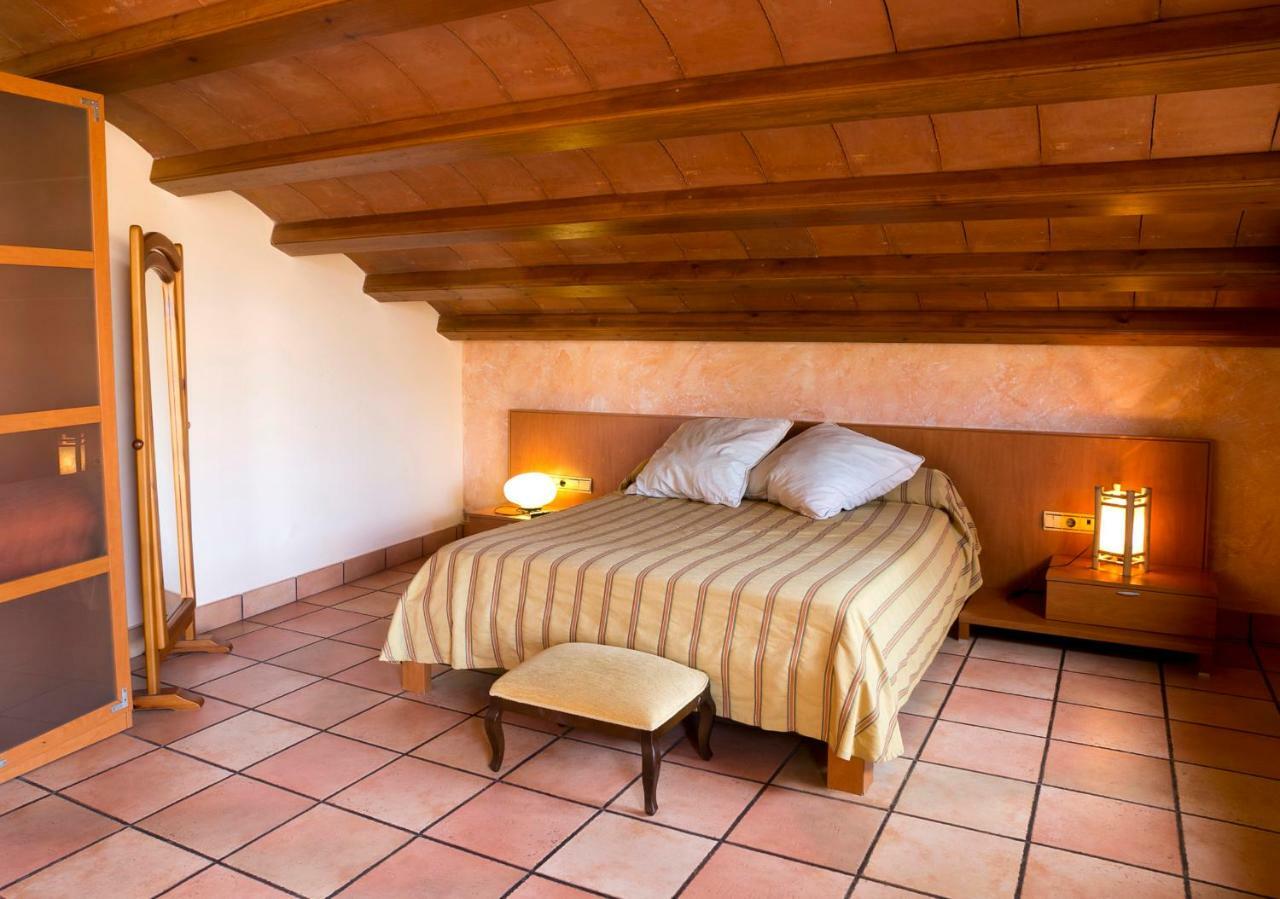 Hotel Restaurante La Masieta Creixell Eksteriør bilde